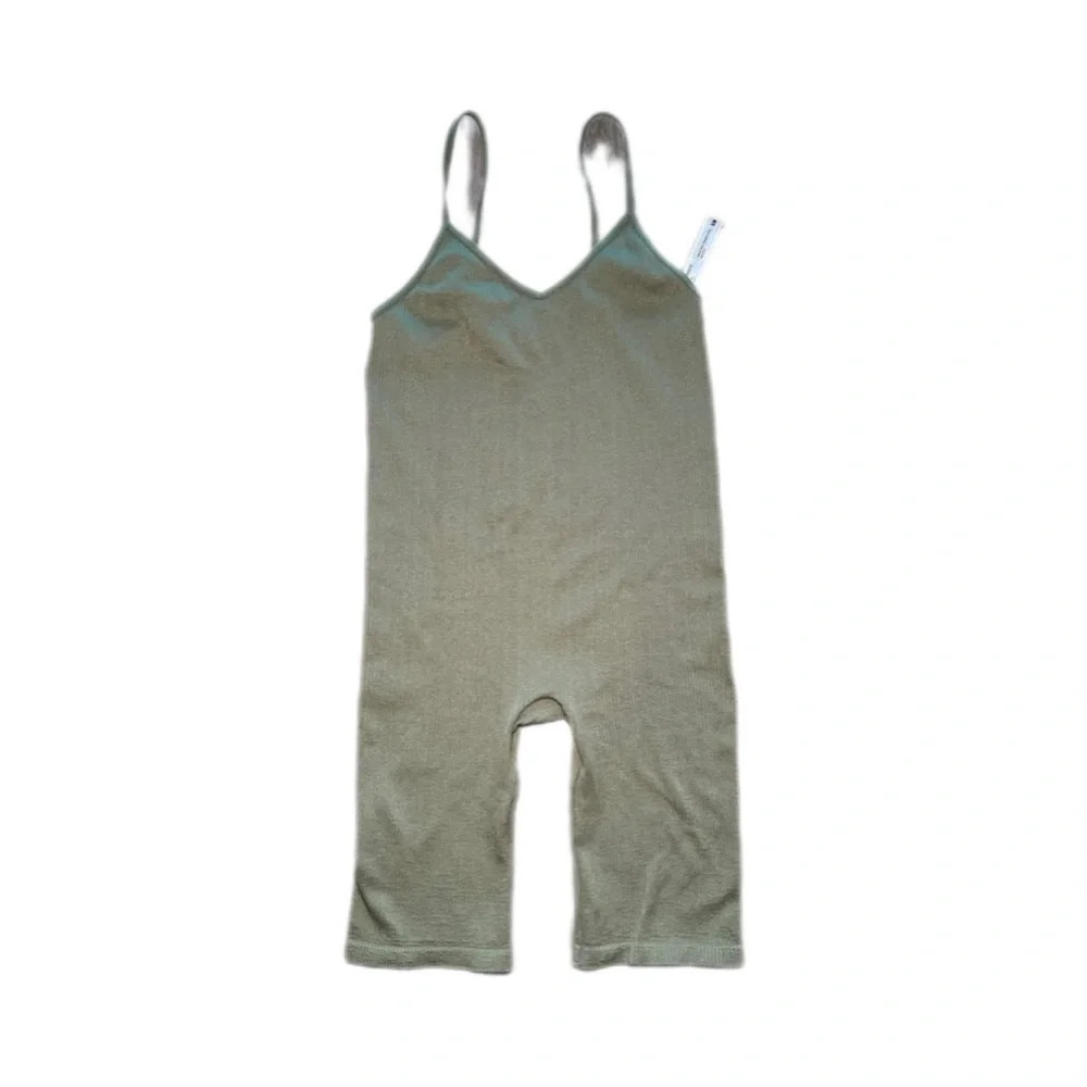 ANWND Green Spaghetti Strap Knee Length Ribbed Stretchy Jumpsuit Women’s Small